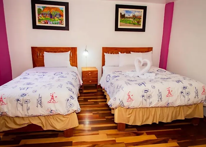 In - Mountain View With Two Terraces - Queen 4 *